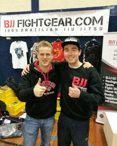 BJJFightgear is de 100% partner waar BJJNinja`s mee samenwerkt.