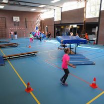 Les Free running tijdens sportrdag in opdracht van sportdorp glimmen